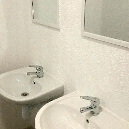Raasiku Hotell Hotell